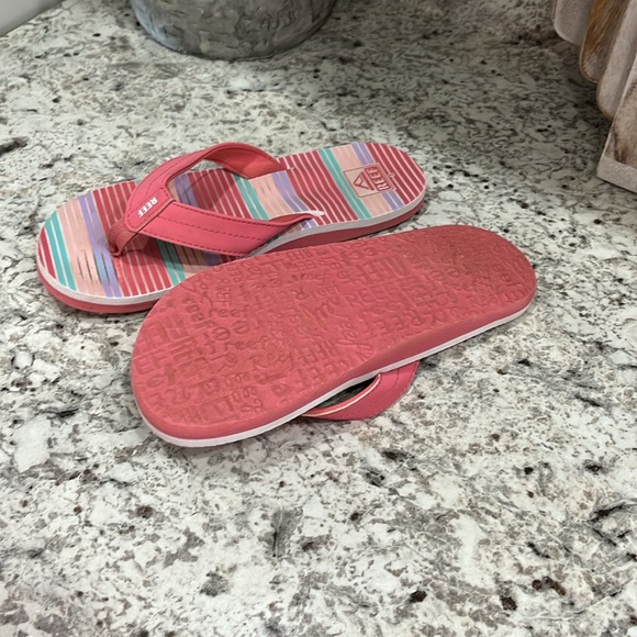 Reef Sandals Size girls 3 EUC - Picture 3 of 8